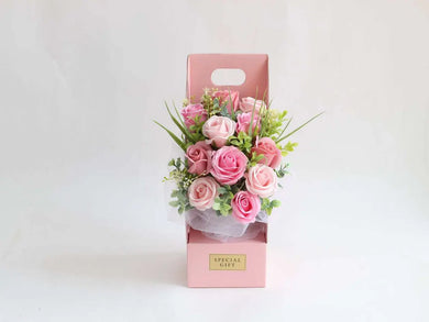 Pink Soap  Flowers  gift box 36 cm Santas Workshop Direct