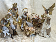 15.5"Religious Holy Family 40 cm approx & 17.5 Three Wise men approx 45 cm Angel 17.25” - Santas Workshop Direct 
