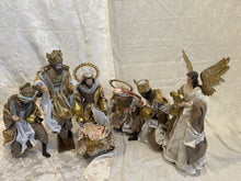 15.5"Religious Holy Family 40 cm approx & 17.5 Three Wise men approx 45 cm Angel 17.25” - Santas Workshop Direct 