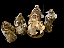13.5"Religous Holy Family 35 cm approx 3 wise men