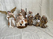 13.5"Religous Holy Family 35 cm approx 3 wise men Angel - Santas Workshop Direct 