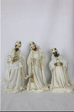 15.75” Unique Artisian Handmade Premium Exclusive Christmas Nativity figurine Three Kings 38 cm - Santas Workshop Direct