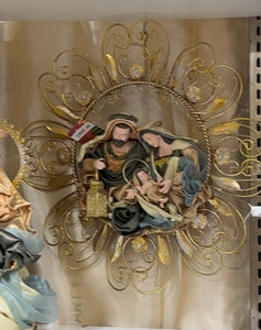 5.5:(14cm) Religious Holy Family on 15"(36cm) Wall Decor wreath