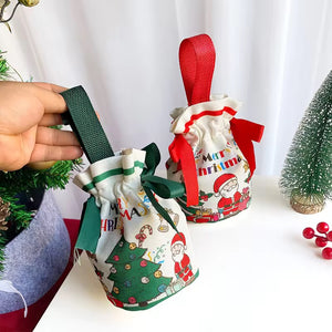Christmas Gift Wrapping Bags With Drawstring Red and Green Candy Xmas Gift Bags Reusable Canvas Santa Bag for Xmas Present Party - Santas Workshop Direct 