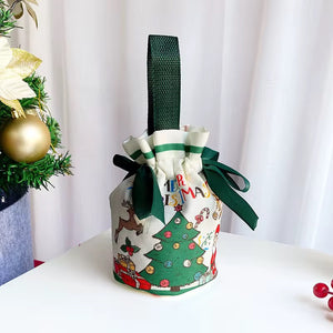 Christmas Gift Wrapping Bags With Drawstring Red and Green Candy Xmas Gift Bags Reusable Canvas Santa Bag for Xmas Present Party - Santas Workshop Direct 
