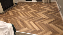 Flooring 🔔Hybrid Herringbone Flooring 🔔✅100% waterproof💦✅Built in 2mm underlay , 7mm Hybrid Herringbone ✅Simply click and lay together✅ 600*128mm *7mm ✅Ask for our installation service.⭐️Exclusive - Santas Workshop Direct 