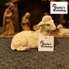 Ceramic Nativity Sheep Figurine – 10cm Barn Animal for Christmas Nativity Set, Christmas Crib Display & Holiday Home Décor