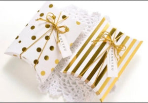 10Pcs Pillow Shape Paper Gift Boxes Candy Cookie Box Wedding Party Favors Bags Santas Workshop Direct