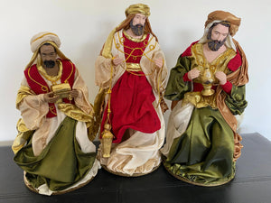 15.5’’Christmas Nativity 15.25’’with angels set / scene with manger  -51 cm Santas Workshop Direct