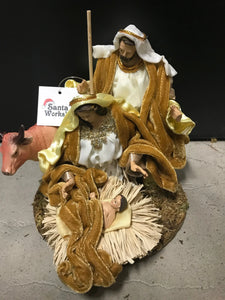 7 Christmas Holy Family Cream Gold - 18cm Santas Workshop Direct