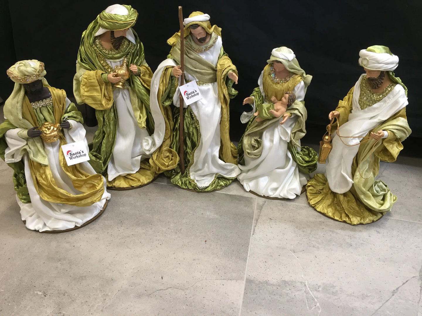 Christmas Nativity Set 15 - 39 cm Santas Workshop Direct