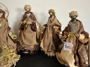 Christmas Nativity with manger 35 -51 cm approx Santas Workshop Direct