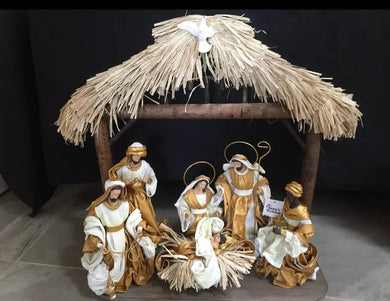 Gold Christmas Holy Family Nativity set / scene with manger  -30-40cm Santas Workshop Direct