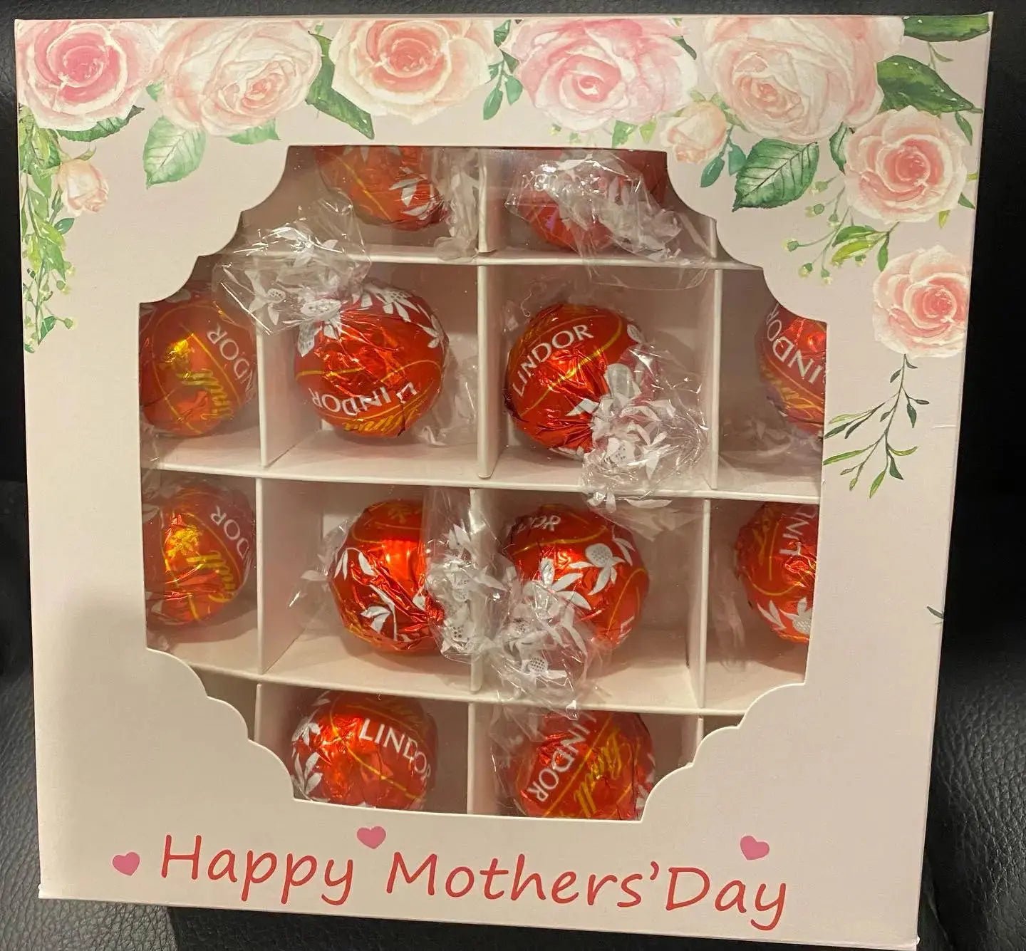 Mother 's Day Gift box with Lindt chocolates Santas Workshop Direct